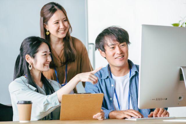 オンライン見学会イメージ:見学会スケジュールのチェック